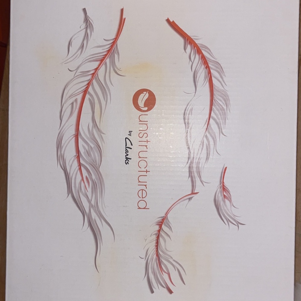 New In Box. 12 M Unstructured By Clark’s Unbrylan… - image 4